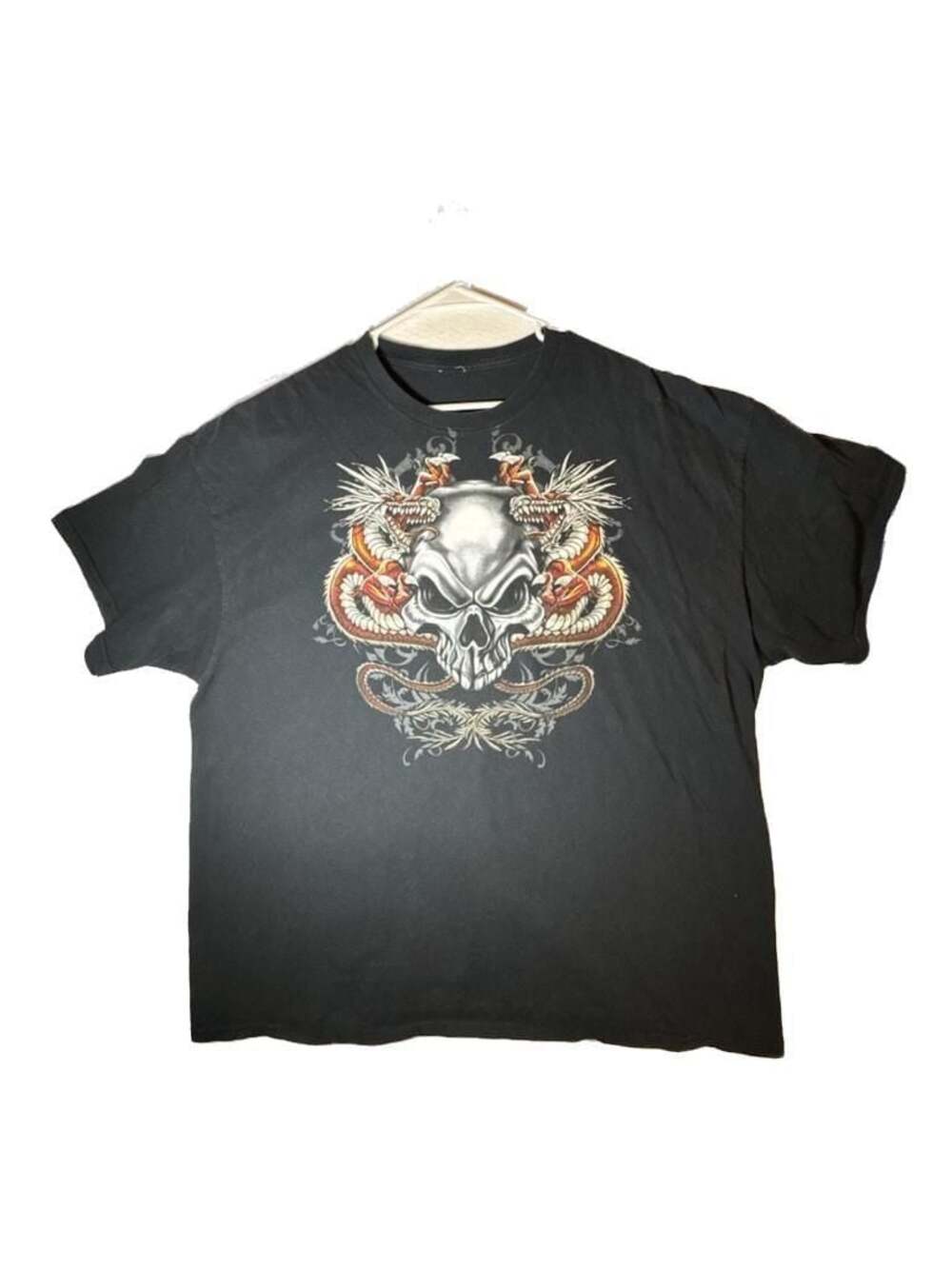 Gildan Vintage Y2K Double Dragon Skull Graphic Black T-Shirt